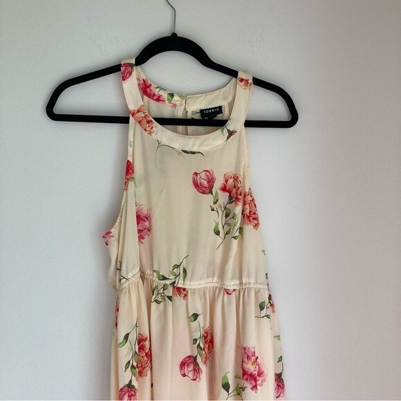 Torrid women’s Hi Lo IVORY FLORAL GEORGETTE GODDESS TUNIC TANK Plus Size 00 - Picture 6 of 12